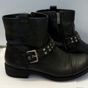 Guess Black   Booties size 10M